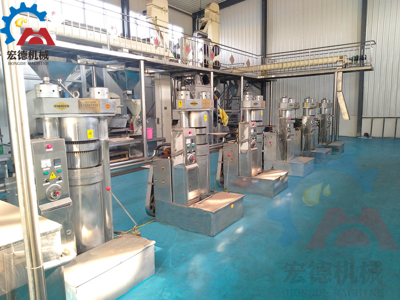 液壓榨油機(jī)